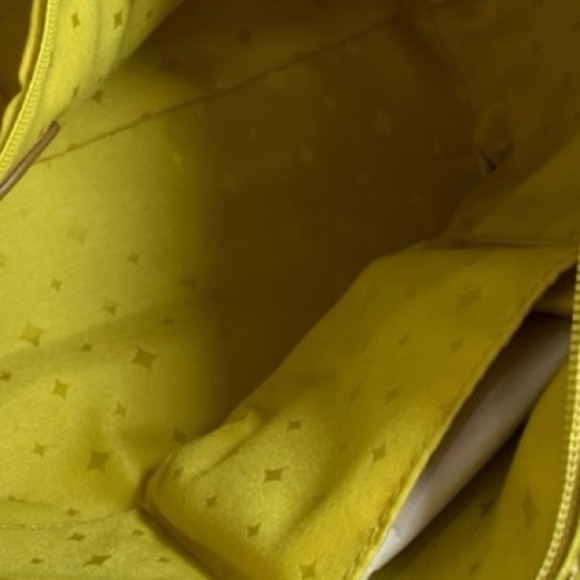 Fossil Yellow Leather Tote with Structured Design - Picture 8 of 8